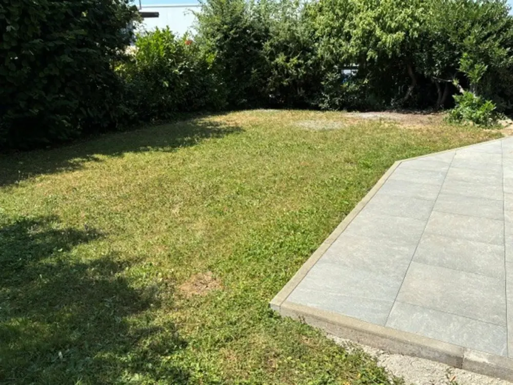 Stilvoll modernisiert: 4,5 Zimmer Wohnung in Eriskirch mit Terrasse und Garten