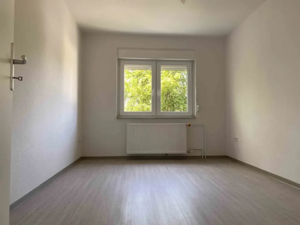 3-Zimmer Erdgeschosswohnung mit Dusche