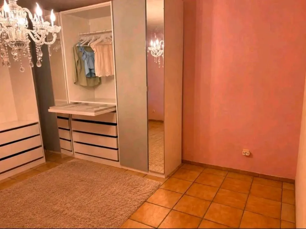 Schöne 3-Zimmer-EG Wohnung mit Garten und Garage, auch als WG