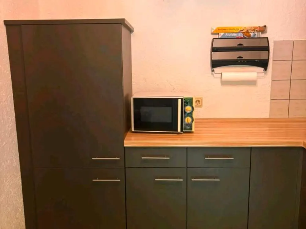 Schöne 3-Zimmer-EG Wohnung mit Garten und Garage, auch als WG