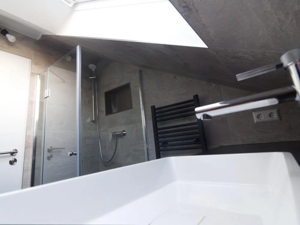 Moderne 3-Zimmer-Wohnung mit opt. Stellplatz in ruhiger Lage