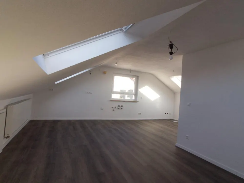 Moderne 3-Zimmer-Wohnung mit opt. Stellplatz in ruhiger Lage