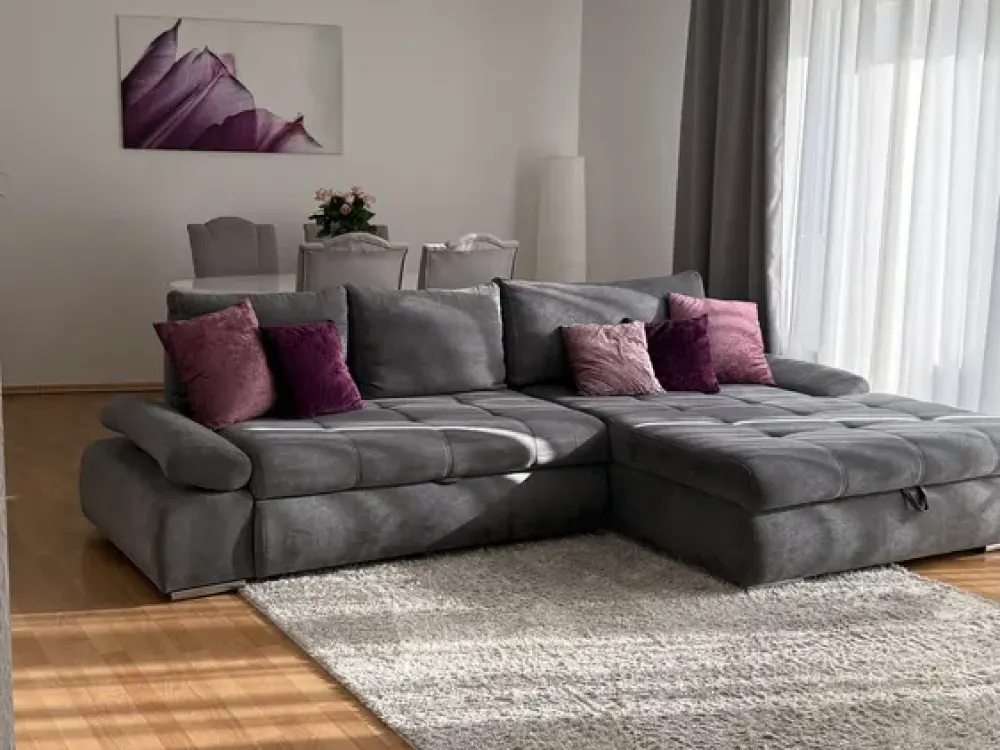 Lilienthal-Mitte***3-room apartment approx. 92 sqm with elevator