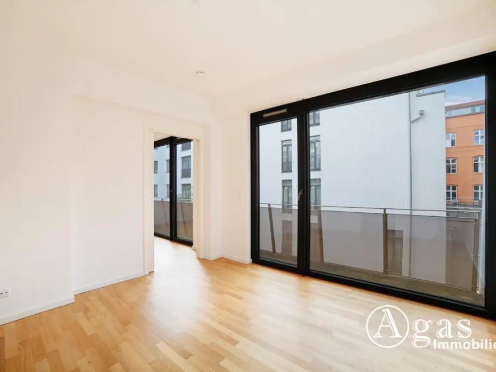 Gemütliche 2 Zimmer Wohnung mit ca. 47m², EBK und Balkon in Berlin-Mitte!