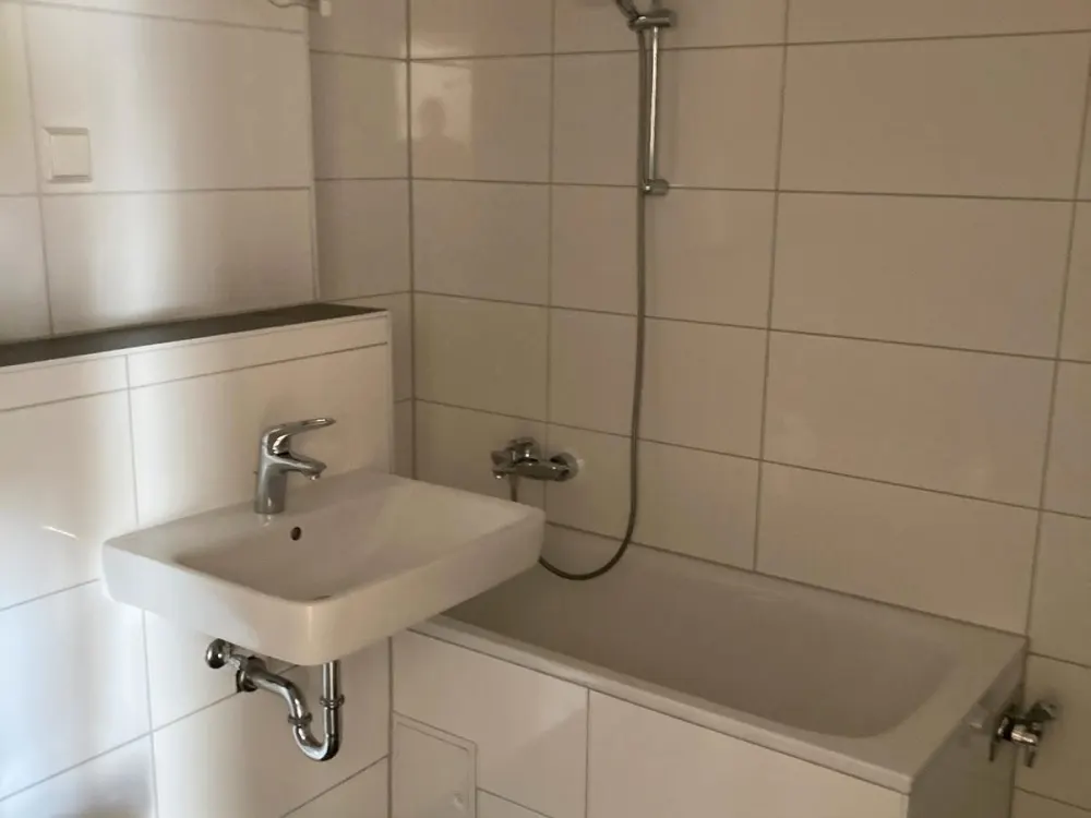Nachmieter für Singlewohnung in guter Lage gesucht.