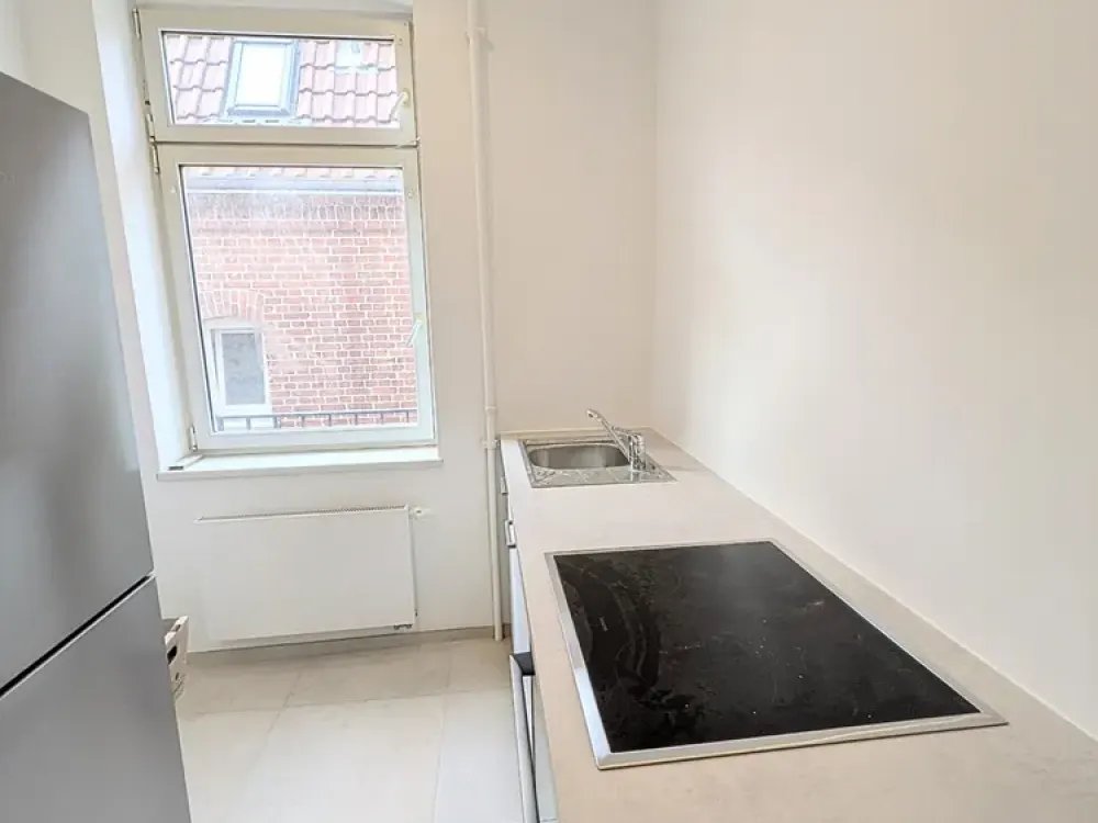 Soeben modernisierte 3-Zimmerwohnung mit Einbauküche in der Möhringer Straße*