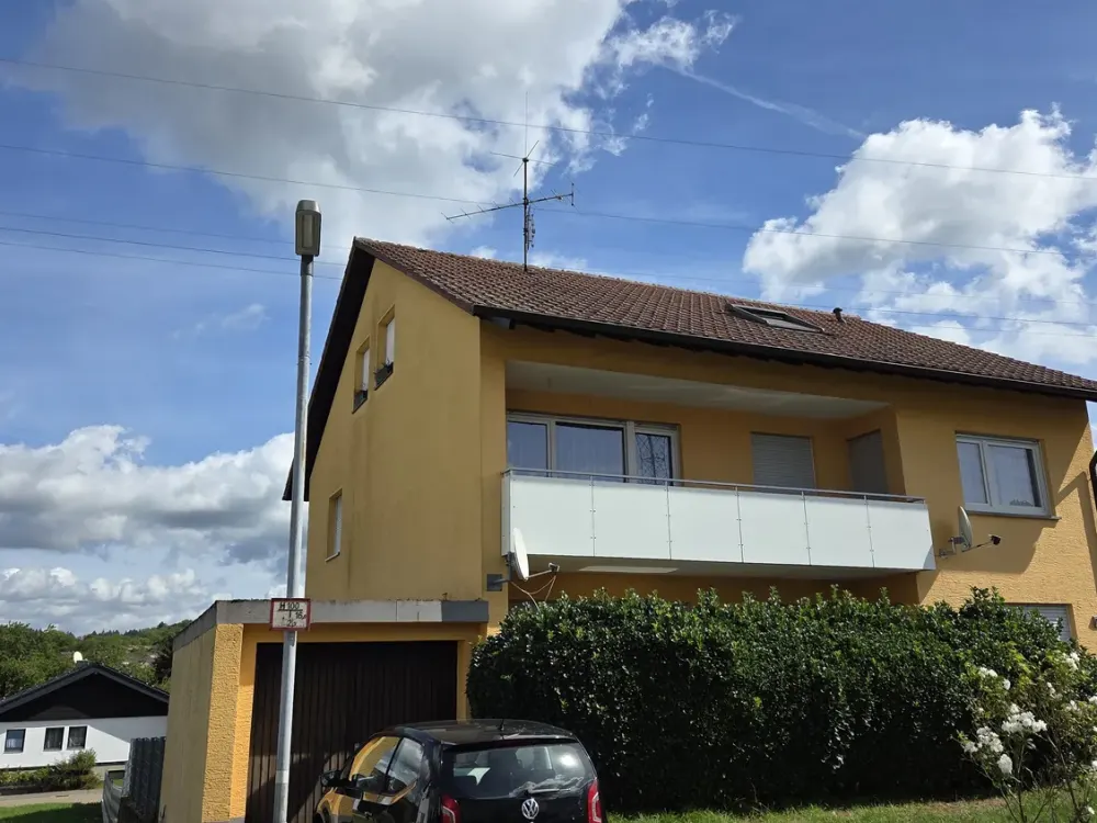 Stilvoll saniert: 2,5-Zimmer-Dachgeschosswohnung in Keltern