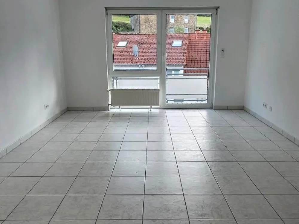 Frisch sanierte 2-Zimmer-Wohnung mit Balkon