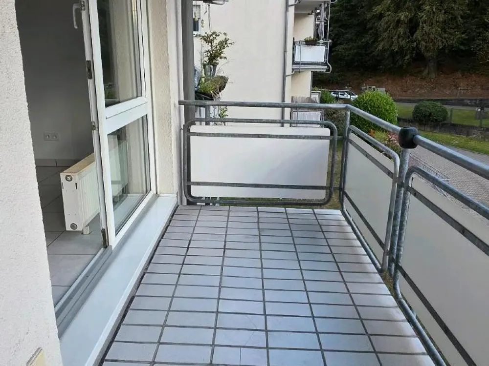 Frisch sanierte 2-Zimmer-Wohnung mit Balkon