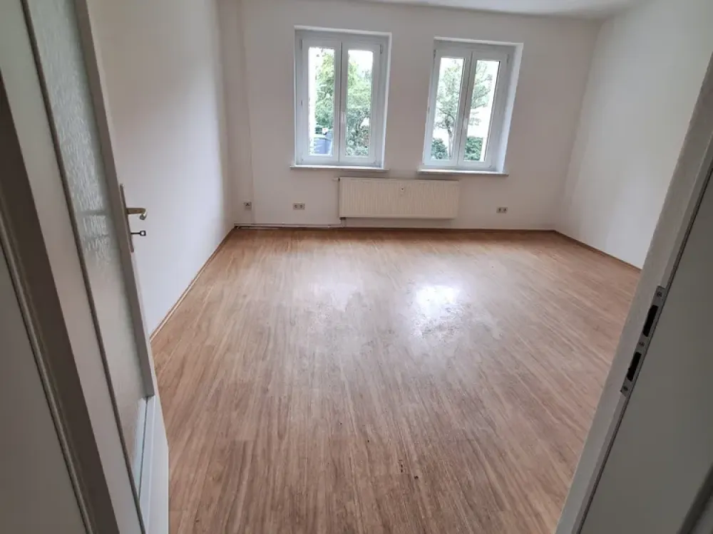 Alles Neue macht der ... September! Frisch sanierte 3-Zimmer-Wohnung sofort beziehbar!