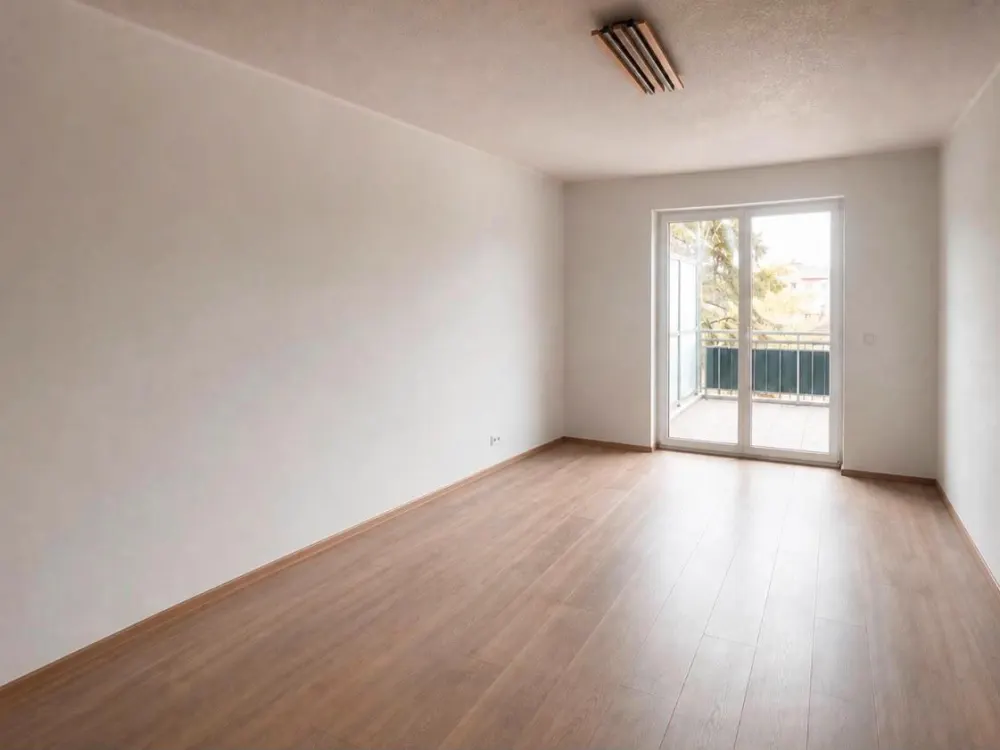 Apartment with Winter Garden and Balcony for Rent