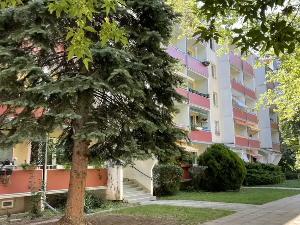 Beautiful 3-room apartment near Zoopark!