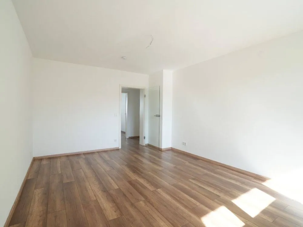 2 Zimmerwohnung mit Balkon und Stellplatz
