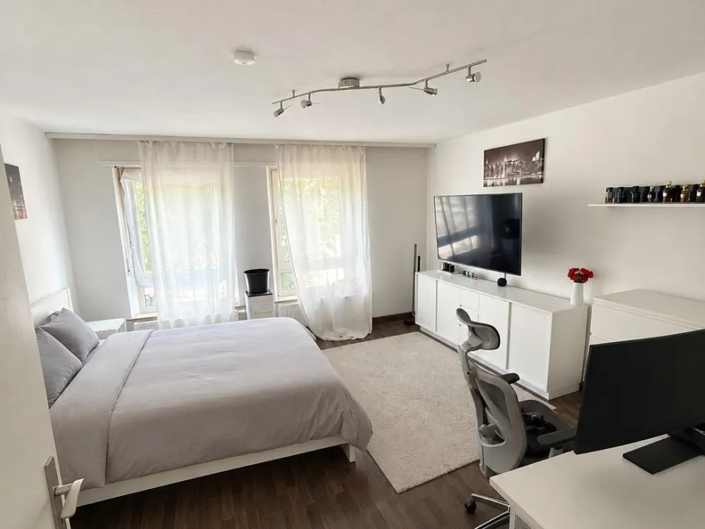 WG: Schöne zentrale 4-Zimmer Wohnung in der Nürnberger Südstadt