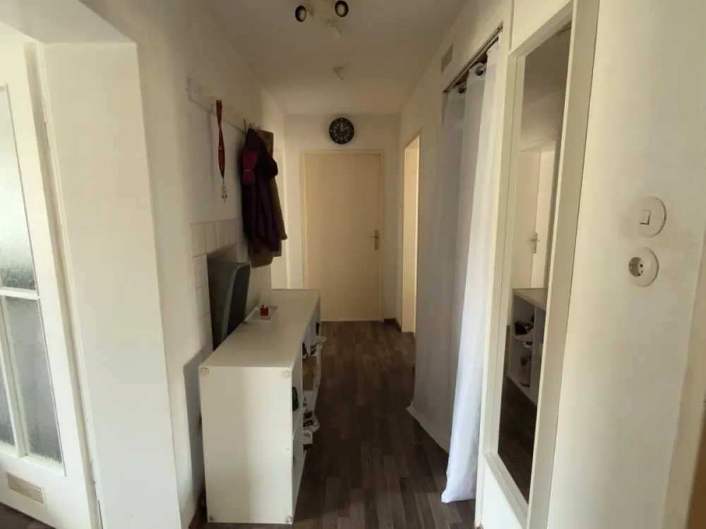 WG: Schöne zentrale 4-Zimmer Wohnung in der Nürnberger Südstadt