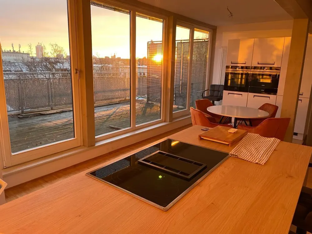 außergewöhnliche und individuelle Maisonette-Dachgeschosswohnung