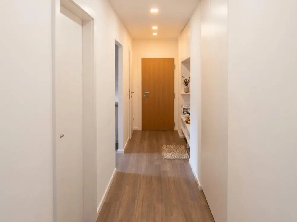 Geförderte Lichtdurchflutete 3-Zimmer-Wohnung in Pempelfort, Modernisiert, Aufzug & EBK