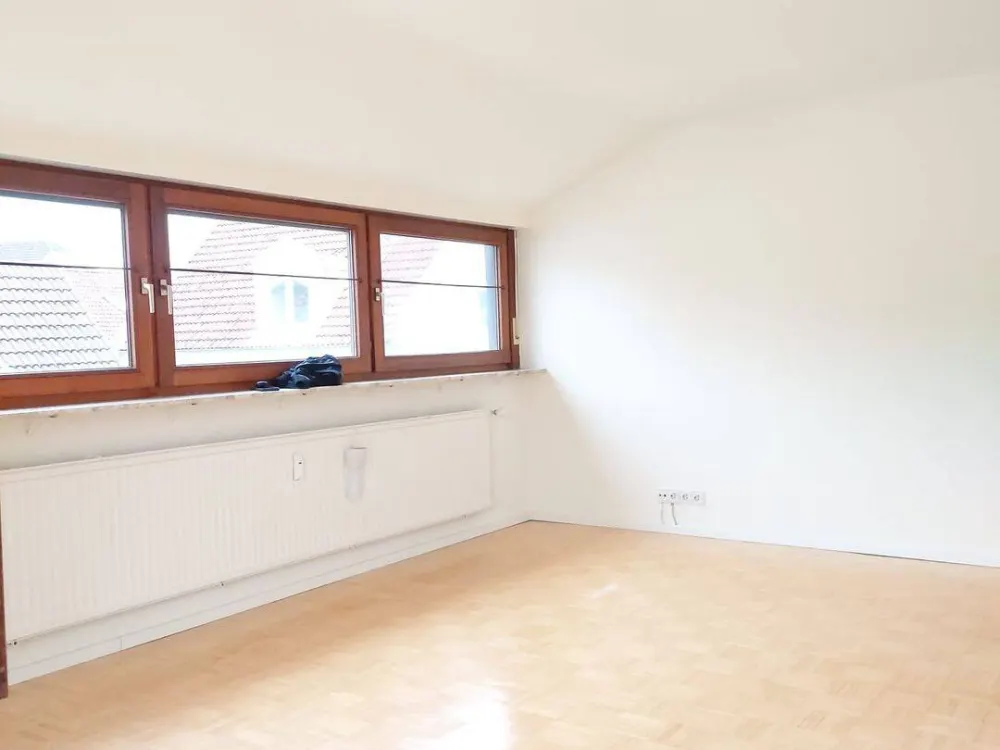 Attraktive 3-Zimmer-Wohnung mit Balkon & Garage in Stuttgart-Weilimdorf