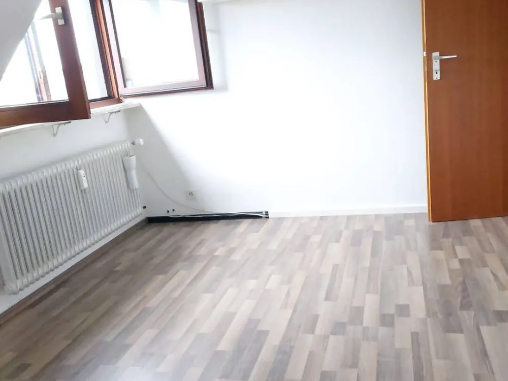 Attraktive 3-Zimmer-Wohnung mit Balkon & Garage in Stuttgart-Weilimdorf