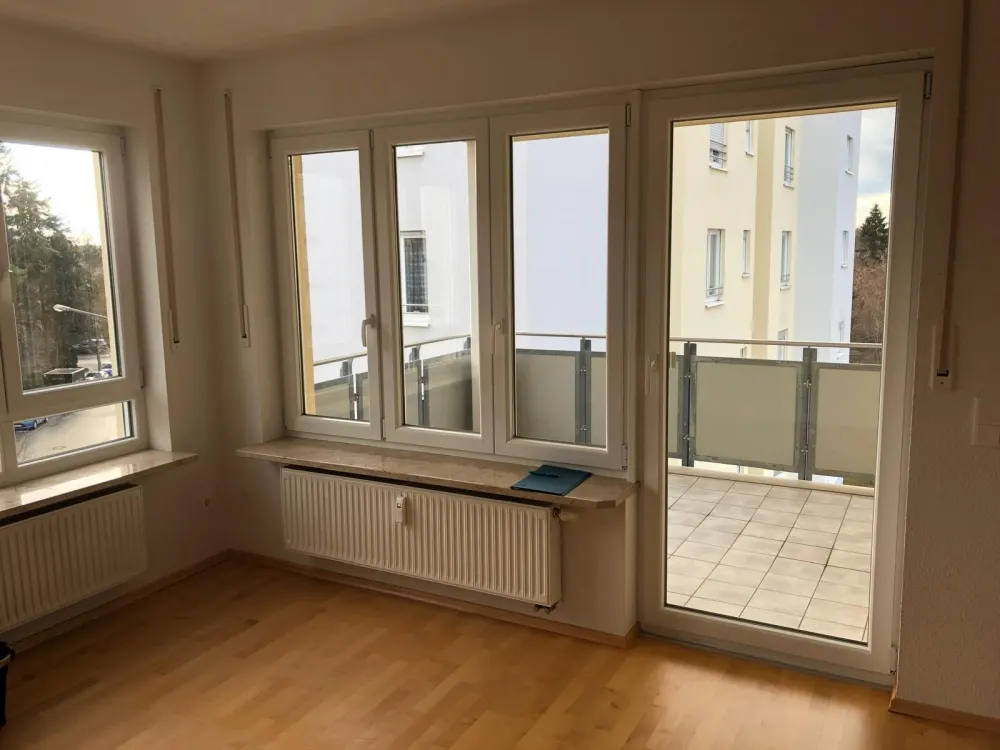 Gepflegte 3 Zimmerwohnung in 90425 Nürnberg, Düsseldorfer Straße