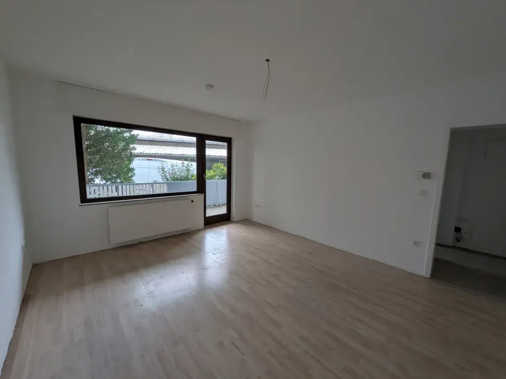 Zuhause mit zwei Zimmern in Leverkusen-Lützenkirchen