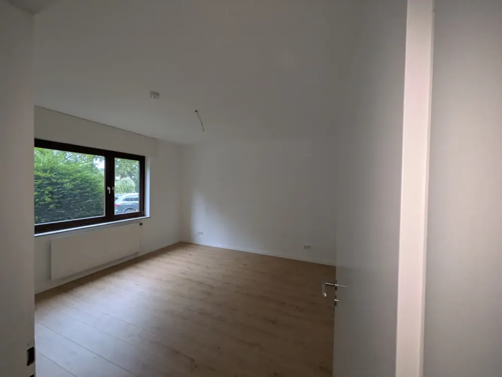 Zuhause mit zwei Zimmern in Leverkusen-Lützenkirchen