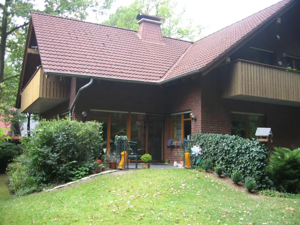 Bright Ground Floor Apartment with Large Garden in Quiet, Central Location of Delbrück