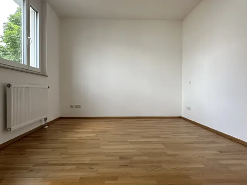 Helle, barrierefreie Wohnung in Erlangen: 2,5-Zimmer-Wohnung mit Balkon