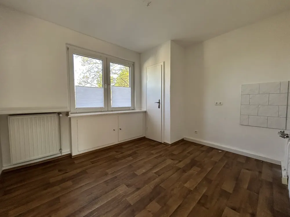 Modernisierte 2-Zimmerwohnung mit separater Küche