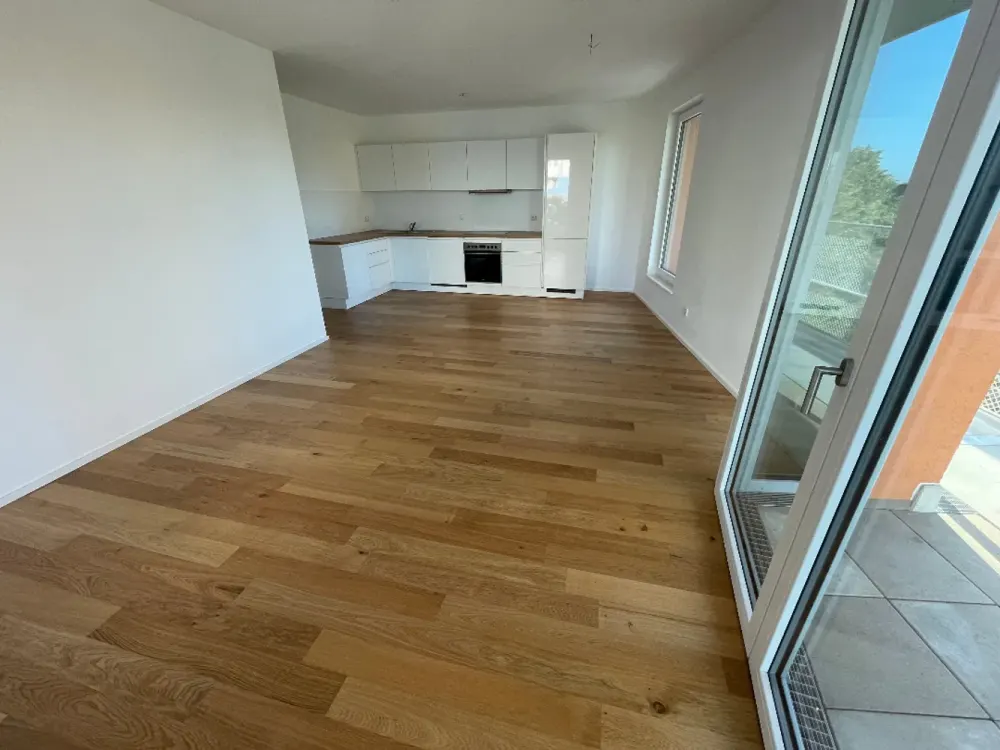 Modern living with two bathrooms, spacious balcony and fitted kitchen