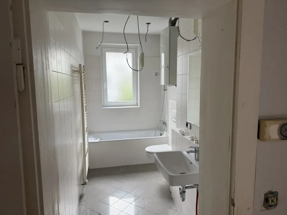 Wohnen im denkmalgeschütztem Altbau: 3-Zimmer-Wohnung in der Südstadt