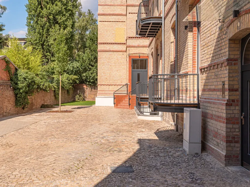 Möblierte 2-Zimmerwohnung in Berlin-Steglitz/ Furnished 2 room apartment in Berlin-Steglitz