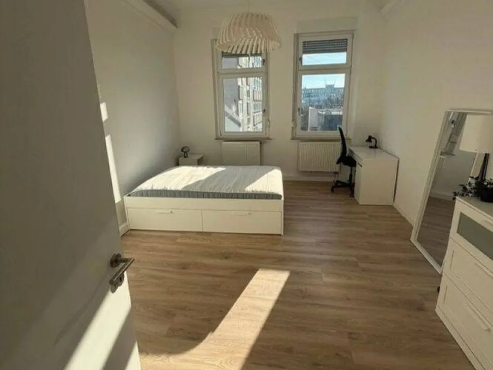 WG-Zimmer 25 m² möbliert 640 € warm ab 01.09. ALL INCLUSIVE