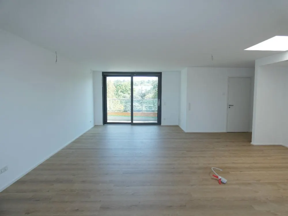 Erstbezug: Traumhaftschöne Penthouse-Wohnung direkt an der Wupper!