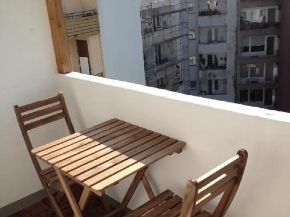 Neuwertig möbliertes, helles und ruhiges 1 Zimmer Apartment