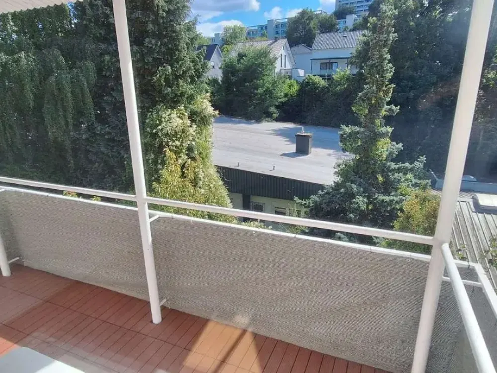 Helle 3 Zi. - Whg. + Balkon in HA Eppenhausen