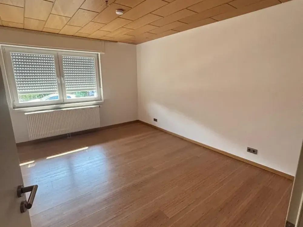 2.5-Room Apartment in a 3-Family House