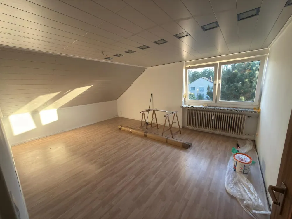 3-Zimmer DG-Wohnung in Bergheim Oberaußem