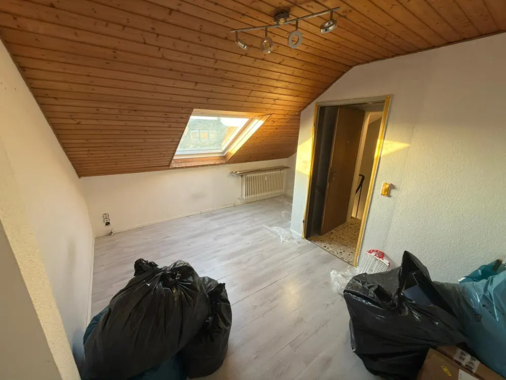 3-Zimmer DG-Wohnung in Bergheim Oberaußem