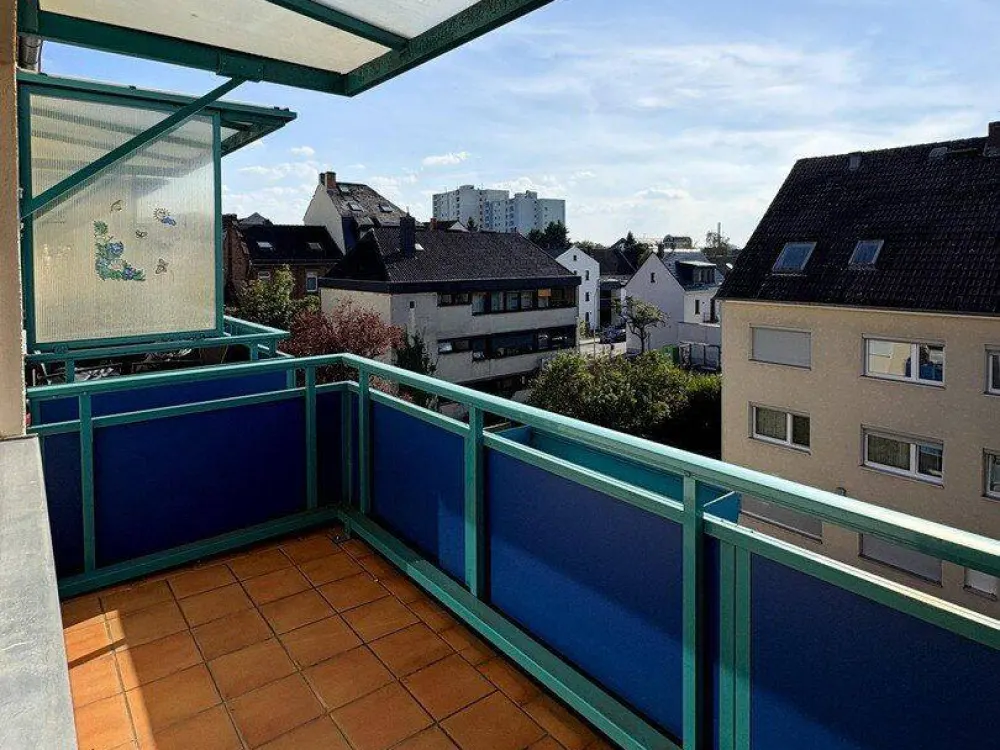 Renoviertes 1-Zimmer-Apartment mit Balkon & guter Anbindung in Alt-Fechenheim