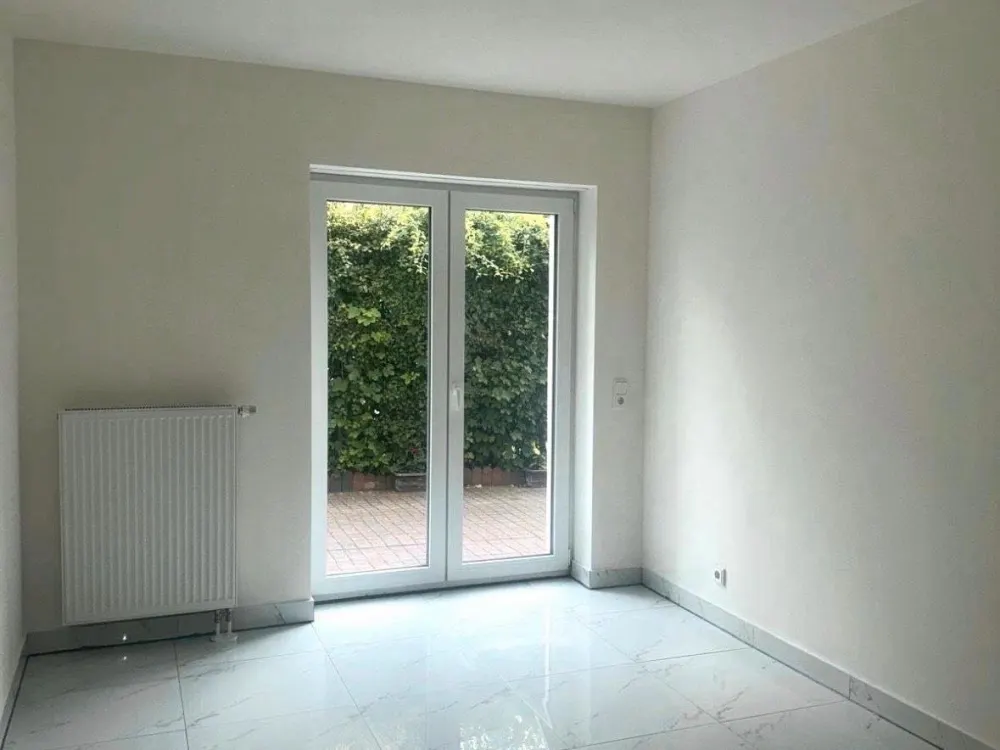 3-Zimmer-EG-Wohnung mit Küche & Gartennutzung
