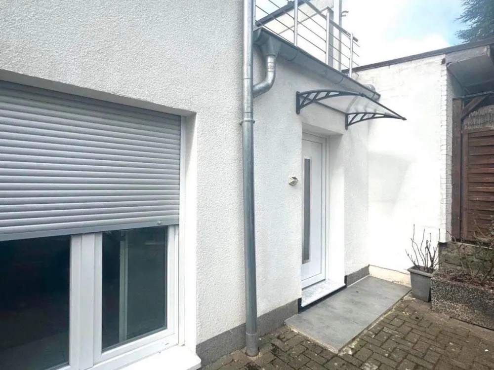 3-Zimmer-EG-Wohnung mit Küche & Gartennutzung
