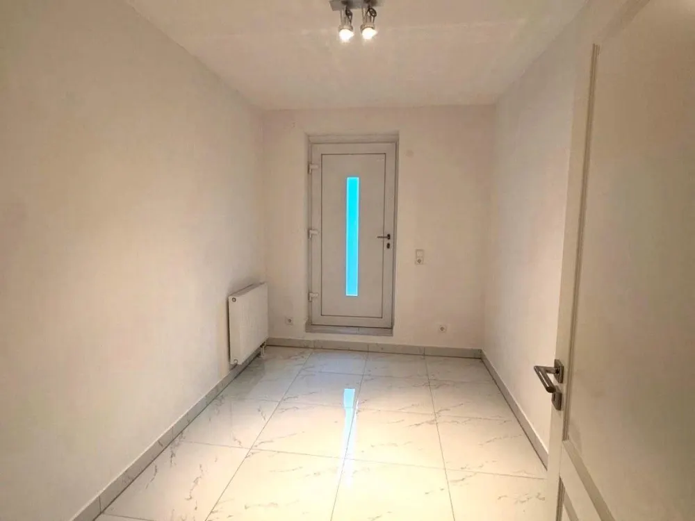 3-Zimmer-EG-Wohnung mit Küche & Gartennutzung