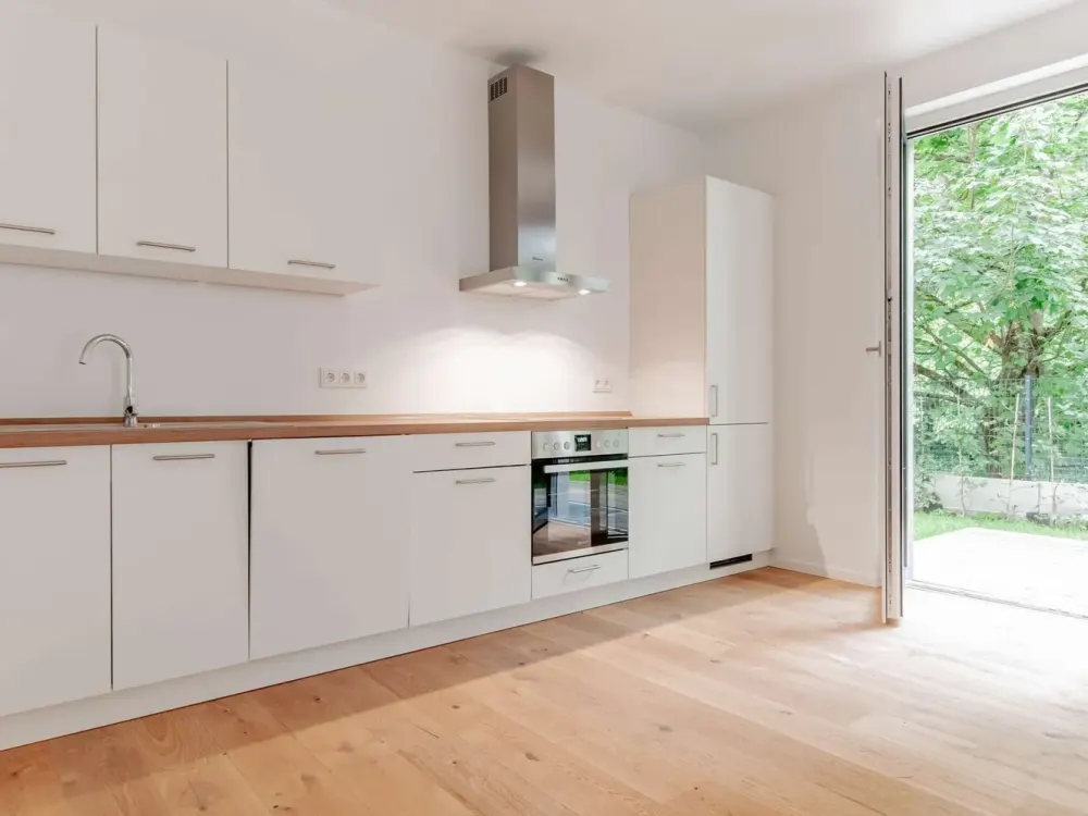 Erstbezug mit großzügiger Terrasse, 2,5 Zimmer auf ca. 89 m² in Weißensee