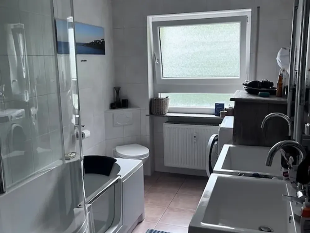 Whg in Mögeldorf mit 3,5 Zimmer EG (ca. 112 qm) zus. dir. verb. 1 Zimmer im Souterrain (ca. 35 qm)