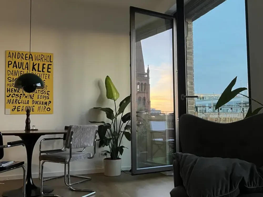 Helle 2-Zimmer-Neubauwohnung mit Balkon