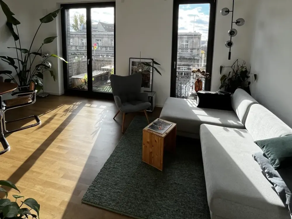 Helle 2-Zimmer-Neubauwohnung mit Balkon