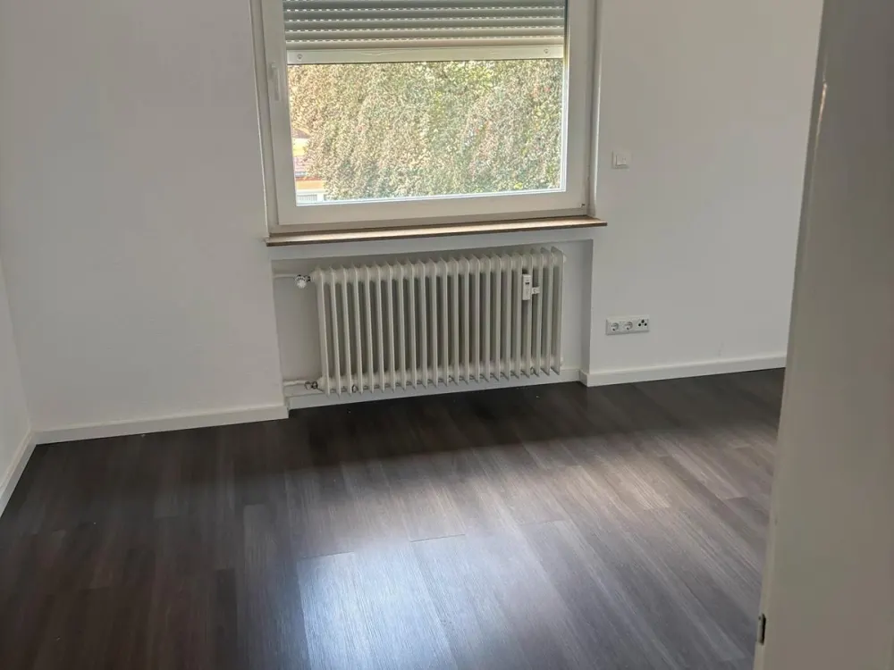 3,5 Große Zimmer Wohnung