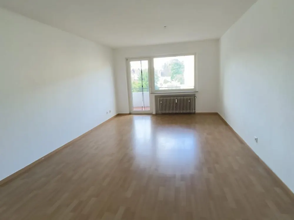3 Zimmer+Küche,Diele Bad Balkon in Oer-Erkenschwick zu vermieten