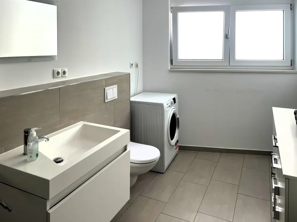 *sofort verfügbar* Single-Apartment mit Terrasse, möbliert & ausgestattet, zentral in Mörfelden